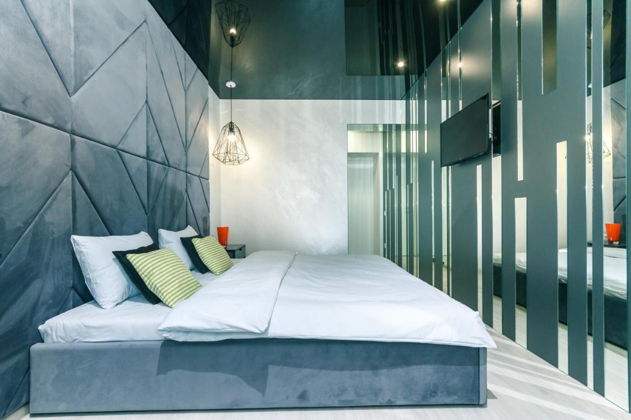 Pechersky Kvartal Apartments Киев Екстериор снимка