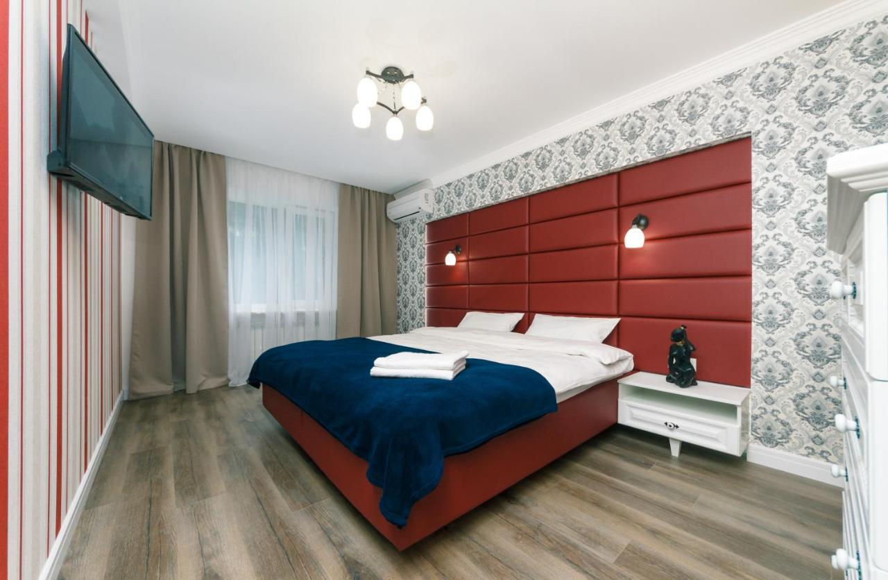 Pechersky Kvartal Apartments Киев Екстериор снимка